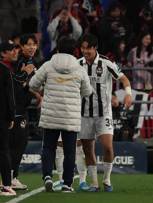 김기동 감독 아래서 펄펄 나는 송민규. 연합뉴스