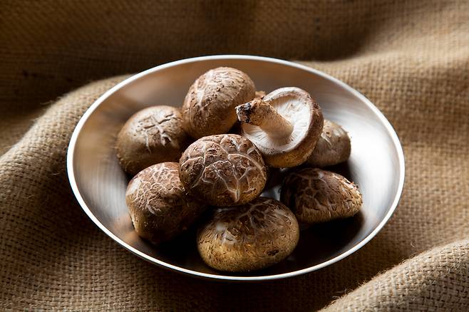 미국 건강전문지 헬스는 뇌 건강 개선에 도움이 될 수 있는 음식 다섯 가지를 소개했다./사진=클립아트코리아