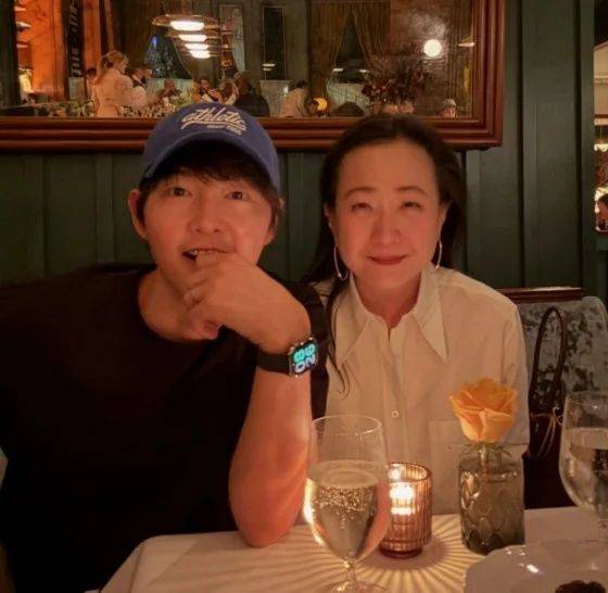 [서울=뉴시스]송중기(사진=SNS 캡처) 2026.04.17. photo@newsis.com *재판매 및 DB 금지