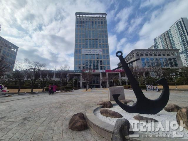 ▲부산시청 전경ⓒ프레시안(정대영)