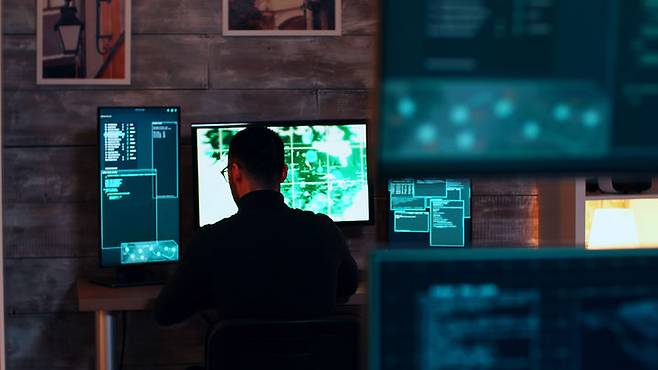 [서울=뉴시스] 기사의 이해를 돕기 위한 해커 이미지. (사진=유토이미지) 2026.04.03.  *재판매 및 DB 금지