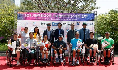 서울 코리아오픈 국제휠체어테니스 입상자들 기념 사진.  [대한장애인테니스협회 제공. 재판매 및 DB 금지]
