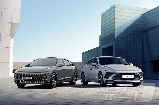 현대자동차 그랜저(왼쪽)와 쏘나타. (현대차·기아 제공. 재판매 및 DB 금지) 2025.12.1 ⓒ 뉴스1