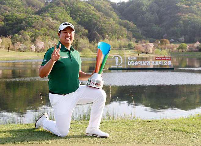 이상엽이 19일 열린 DB손해보험 프로미오픈 최종 4라운드에서 우승을 차지했다. 사진 | KPGA