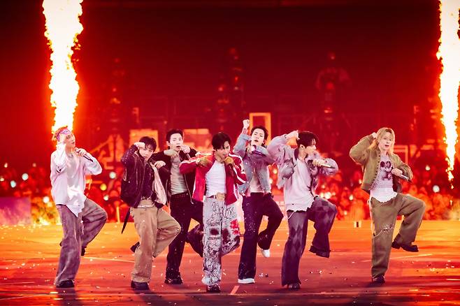 방탄소녀단이 지난 지난 17~18일 일본 도쿄돔에서 월드투어 '아리랑'을 성료했다. 사진 제공=빅히트 뮤직