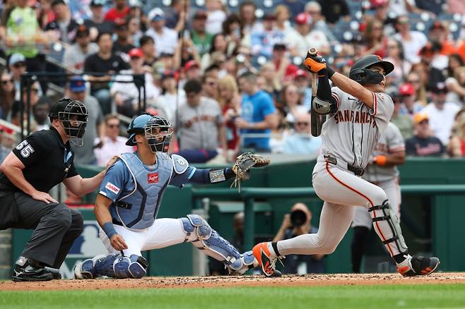 <yonhap photo-2022="">이정후(28·샌프란시스코 자이언츠)가 2026시즌 6번째 멀티히트를 기록하며 타율을 지난 시즌 수준으로 끌어올렸다. (AP Photo/Terrance Williams)/2026-04-19 06:40:15/ <저작권자 ⓒ 1980~2026 ㈜연합뉴스. 무단 전재 재배포 금지, AI 학습 및 활용 금지></yonhap>