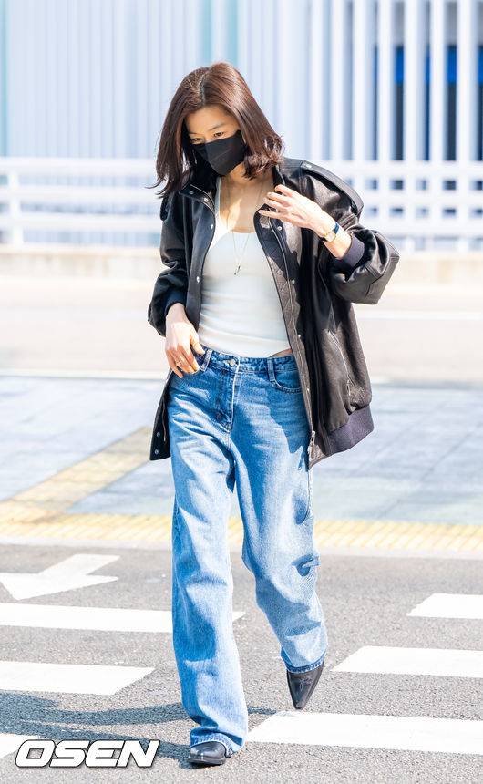 반전 바디수트룩