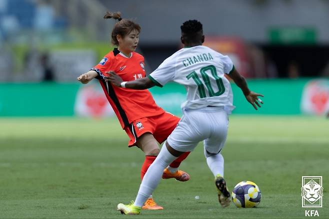 송재은(왼쪽). /사진=대한축구협회 제공