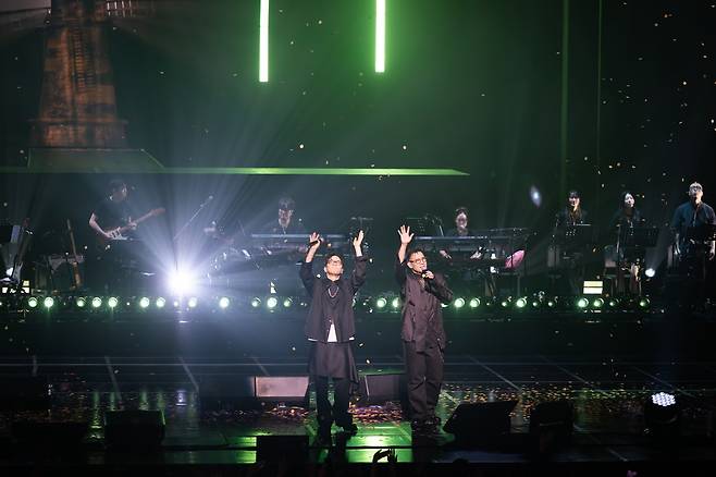 패닉(이적·김진표) 콘서트 '패닉 이즈 커밍'