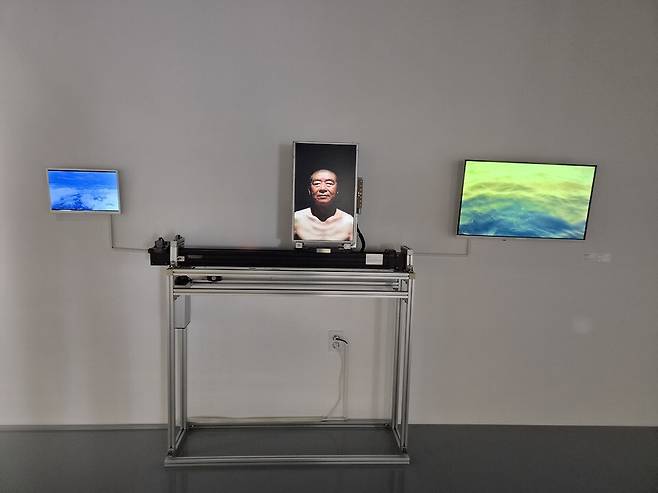 ▲ 이탈 作 '레디메이드 만석_홈 패인 공간'.&nbsp;/정회진 기자 hijung@incheonilbo.com