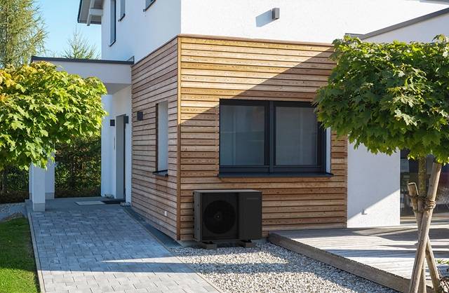 ▲삼성전자의 가정용 'EHS 히트펌프 보일러'가 설치된 모습 (사진=삼성전자)