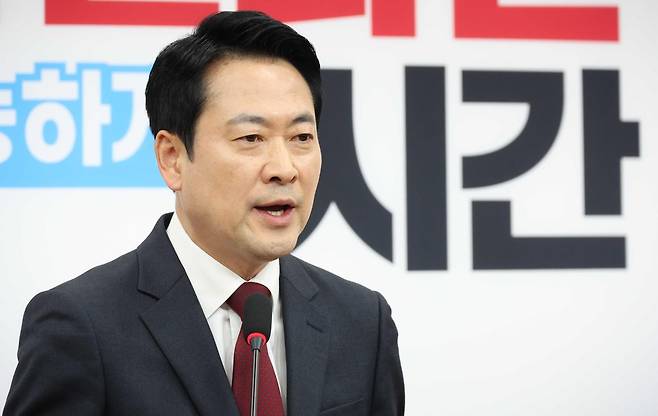 장동혁 국민의힘 대표가 20일 오전 서울 여의도 국회에서 열린 방미 성과 관련 기자간담회에서 발언을 하고 있다. 2026.04.20 [서울=뉴시스]