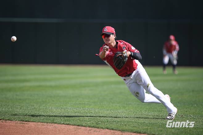 팀 패전에도 기대감을 주는 퍼포먼스였다. 손호영(32·롯데 자이언츠) 얘기다. 사진=롯데 자이언츠