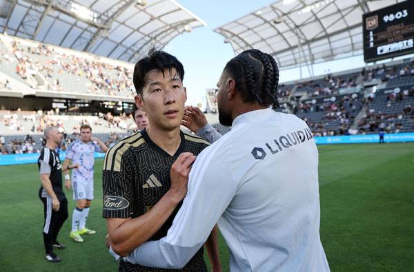 손흥민은 이날 풀타임 출전했으나 소득없이 물러났다. 사진= Getty Images/AFP= 연합뉴스 제공