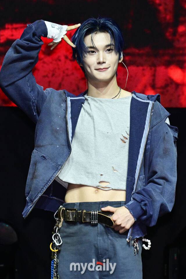 그룹 이븐 첫 번째 싱글앨범 쇼케이스/곽경훈 기자 kphoto@mydaily.co.kr