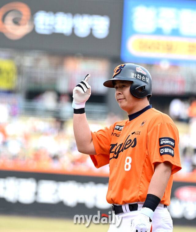 김경문 감독은 노시환의 부활을 기다린다./마이데일리