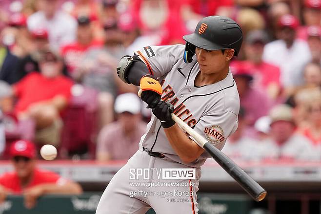 ▲ 타격하는 샌프란시스코 자이언츠 이정후.
