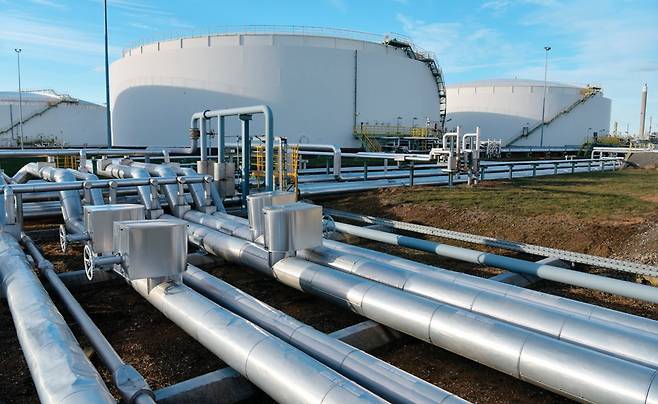 국제유가가 치솟을 때면 중동 지역에선 늘 대형 건설 프로젝트 추진 소식이 들려왔다. GETTYIMAGES