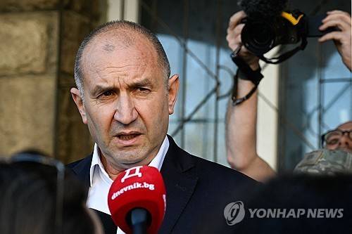 라데프 불가리아 전 대통령  [AFP 연합뉴스 자료사진. 재판매 및 DB 금지]