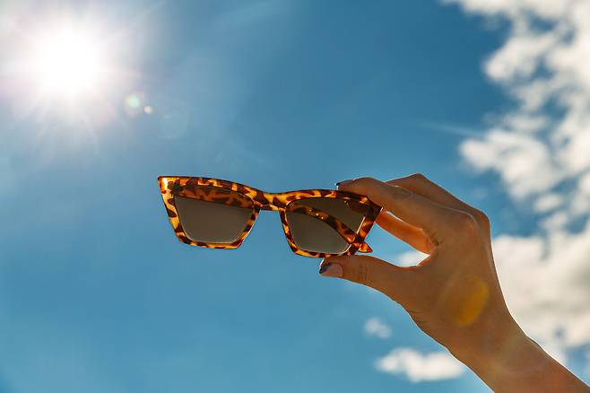 결막염은 눈의 흰자위를 덮고 있는 결막에 염증이 생기는 질환으로, 봄철에 특히 많이 발생해 주의가 필요하다.​/사진=클립아트코리아