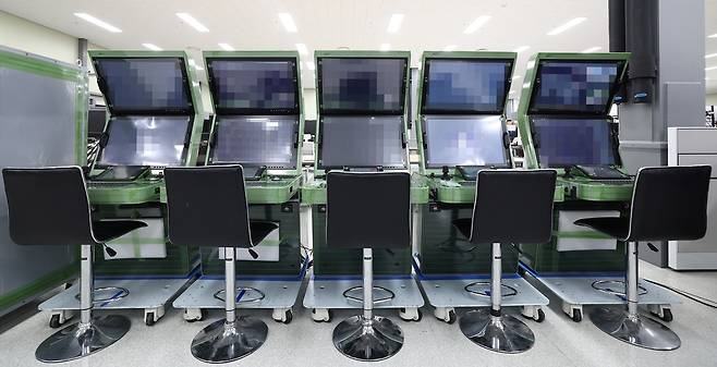 한화시스템의 필리핀 원해경비함(OPV) 전투체계(CMS) 모습. 사진 제공=한화시스템