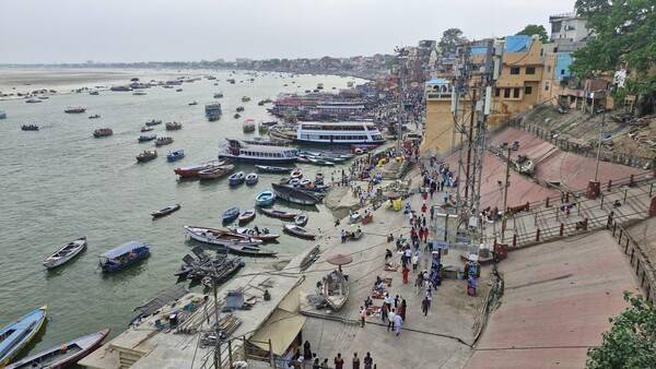 해질 무렵의 갠지스강.