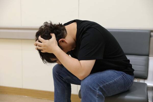 뇌졸중 증상이 일시적으로 나타났다가 호전된 경우에도 빨리 병원을 찾아야 한다. [사진 일산백병원]