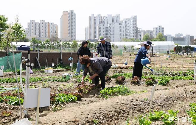 신원건 기자 laputa@donga.com