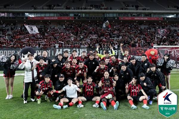 서울 선수단 / 사진=한국프로축구연맹 제공