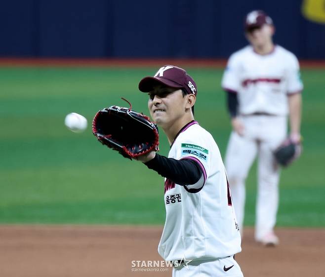 [한번에쓱] '1점을 지켜라'특명받은 유토, 가슴이 터질듯한 긴장감 이겨냈다!스