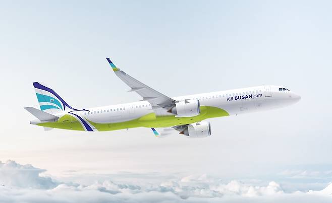 에어부산이 부산∼시즈오카·다카마쓰 노선에 신규 취항했다. / 에어부산