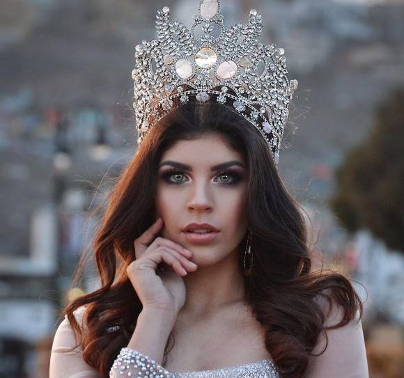 카롤리나 플로레스 고메즈. (인스타그램 @queens.mexico)