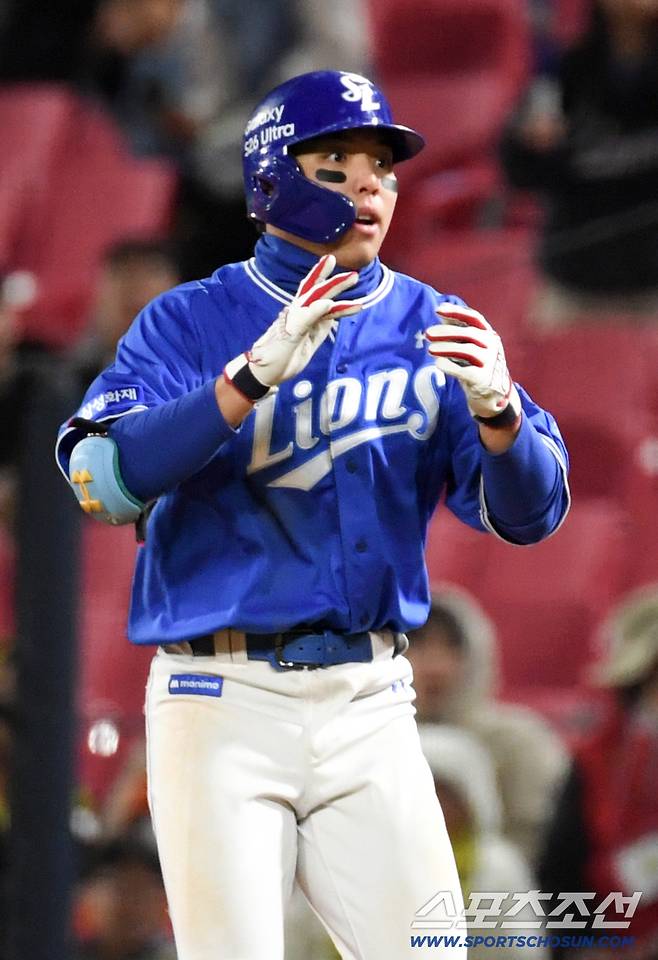 7일 광주 기아챔피언스필드에서 열린 KIA와 삼성의 경기. 8회초 2사 1,2루 삼성 김영웅이 적시타를 날린 뒤 환호하고 있다. 광주=박재만 기자 pjm@sportschosun.com/2026.04.07/