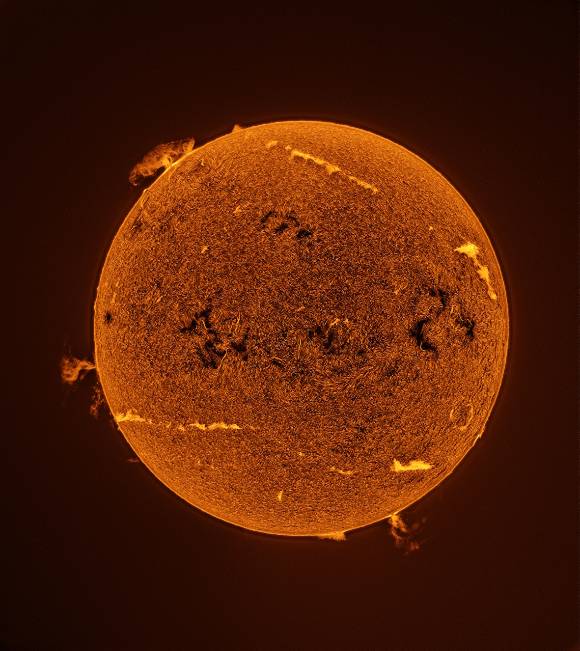 은상을 받은 '극대기의 태양(김성수)'. [사진=천문연]