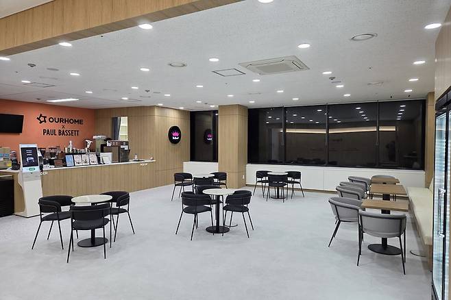 최근 리모델링을 마친 한화토탈에너지스 대산공장 사내 카페 모습