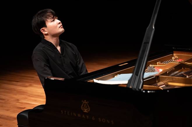 피아니스트 선우예권. /사진출처. 유니버설뮤직. ⓒNamgoongU
