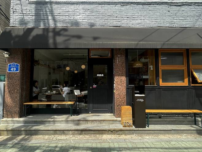 604seoul, a brunch cafe in Mangwon [LIM JEONG-WON]