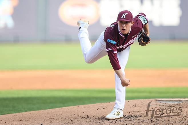 키움 배동현은 유명을 달리한 친구의 몫까지 투구하며 올 시즌 한 단계 더 성장하려고 한다. 사진제공｜키움 히어로즈