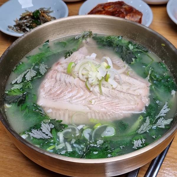 “춘곤증 비켜!” 활력 끌어올려 줄 음식 3 (출처: 목포명가)