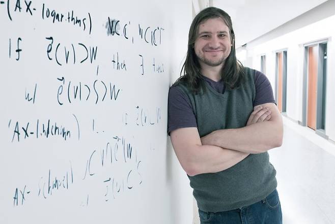 앙드레-오르트 추측을 해결해 정수론 분야 필즈상 수상 0순위로 꼽히는 제이콥 치머만 토론토대 교수. 토론토대 제공