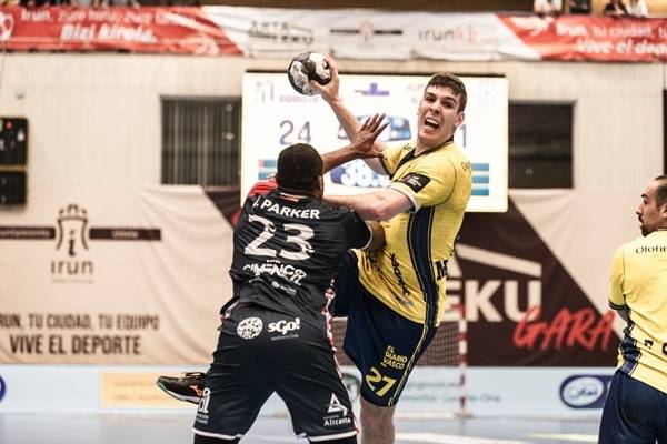 사진 2025/26 스페인 남자 핸드볼 아소발리그 비다소아와 알리칸테 경기 모습, 사진 출처=비다소아