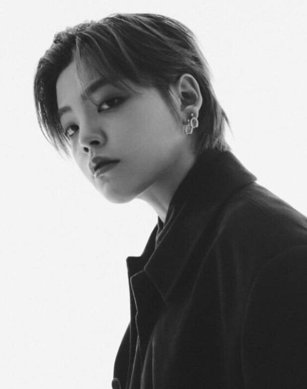 노엘. [글리치드컴퍼니]