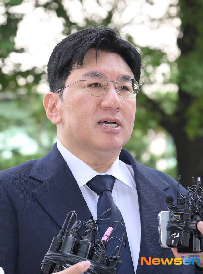 방시혁, 뉴스엔DB