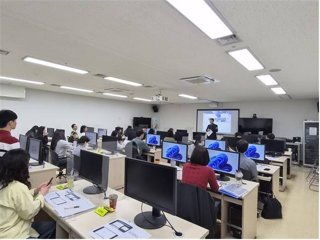 '고유가 피해지원금' 1차 지급 사전교육 [원주시 제공.재판매 및 DB 금지]