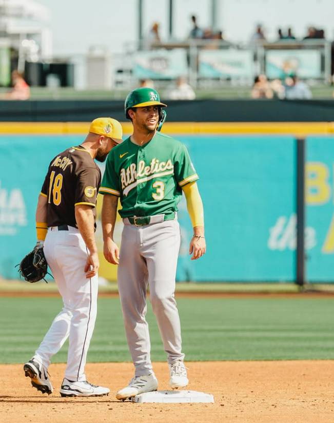 (오클랜드 3루수 맥스 먼시)