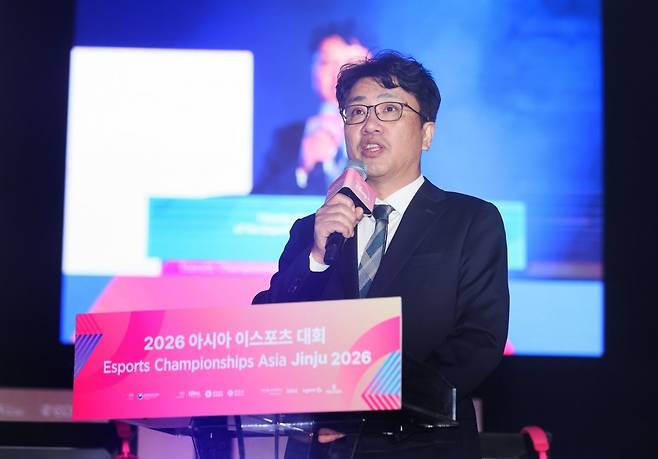 25일 진주실내체육관에서 열린 ECA 개막식에서 김재현 문화체육관광부 문화미디어산업실장이 개회사를 하고 있다. 한국e스포츠협회 제공