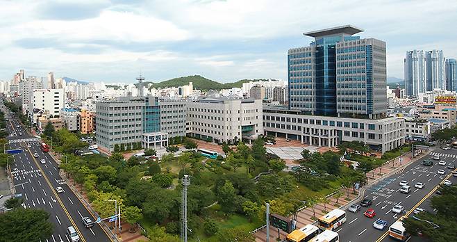 울산시청 전경.