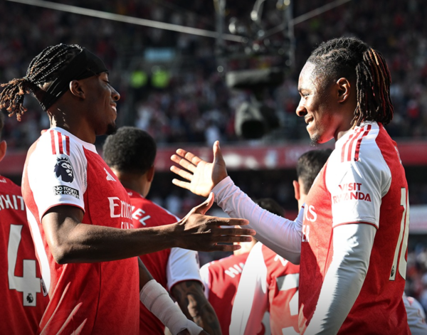 승리의 기쁨을 나누는 아스널(사진=아스널 공식 SNS)