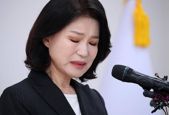 이진숙 전 방송통신위원장이 25일 오전 대구 수성구 국민의힘 대구시당에서 6·3 지방선거 대구시장 불출마를 선언하고 있다. 2026.4.25 ⓒ 뉴스1