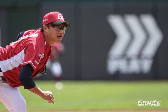 승리 투수 요건을 충족하지 못한 박세웅./롯데 자이언츠